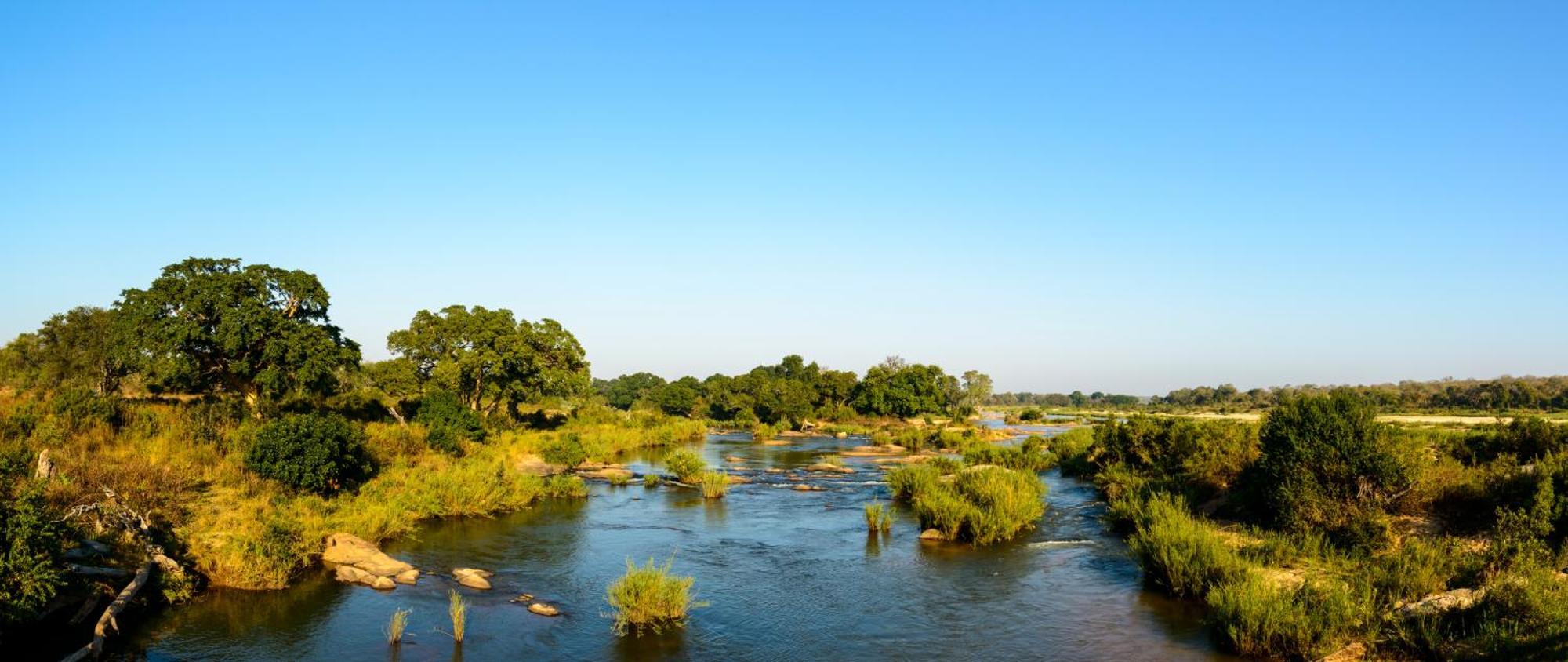 Rhino Post Safari Lodge Скукуза Екстер'єр фото